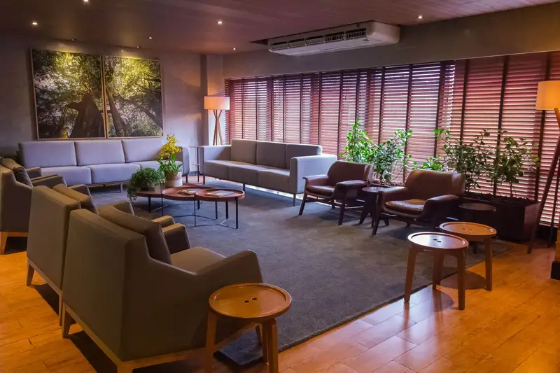 Coco Bambu Lago Sul: lounge